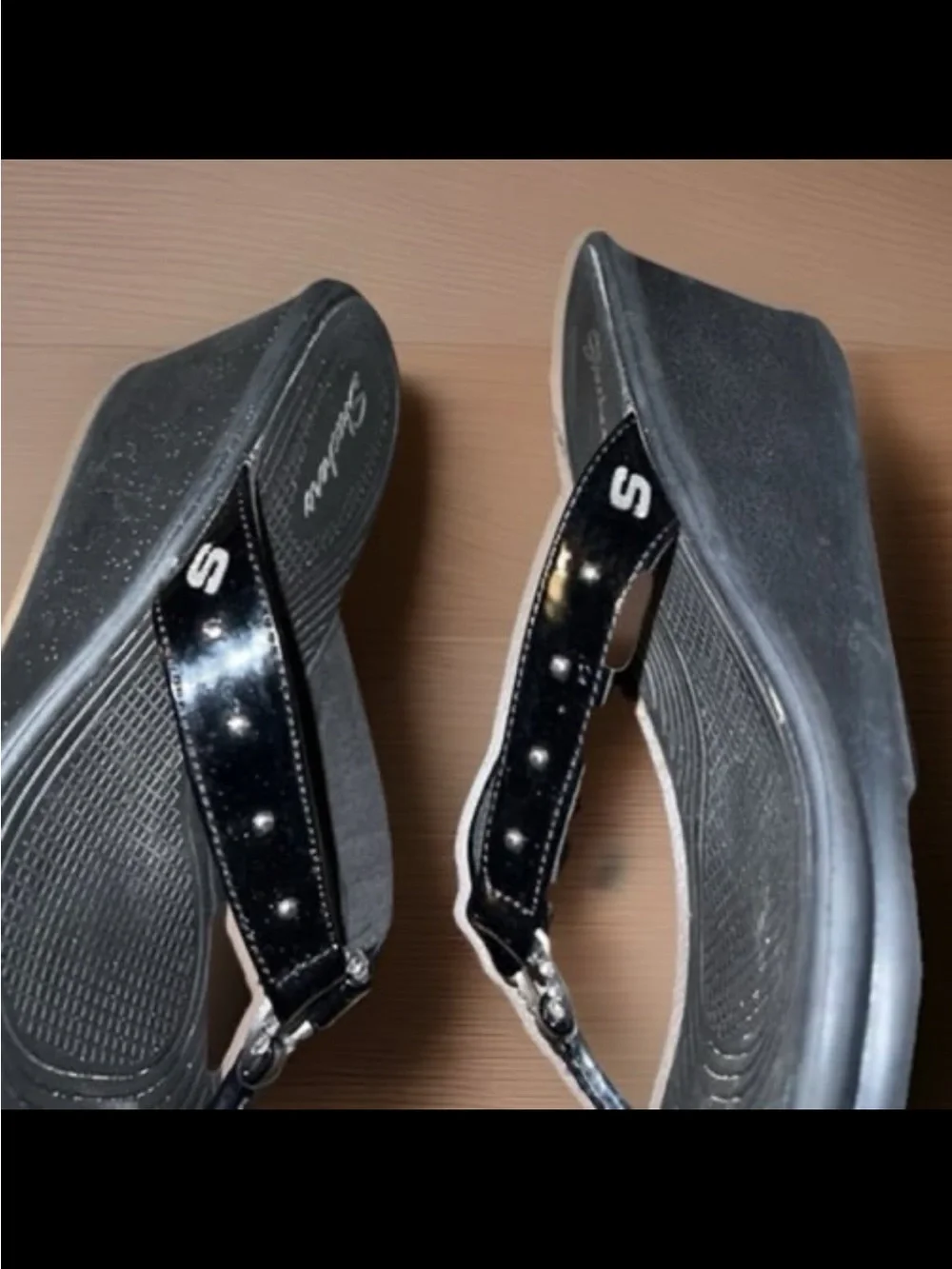 Skechers wedges thong Sandals, Women’s Size 8
